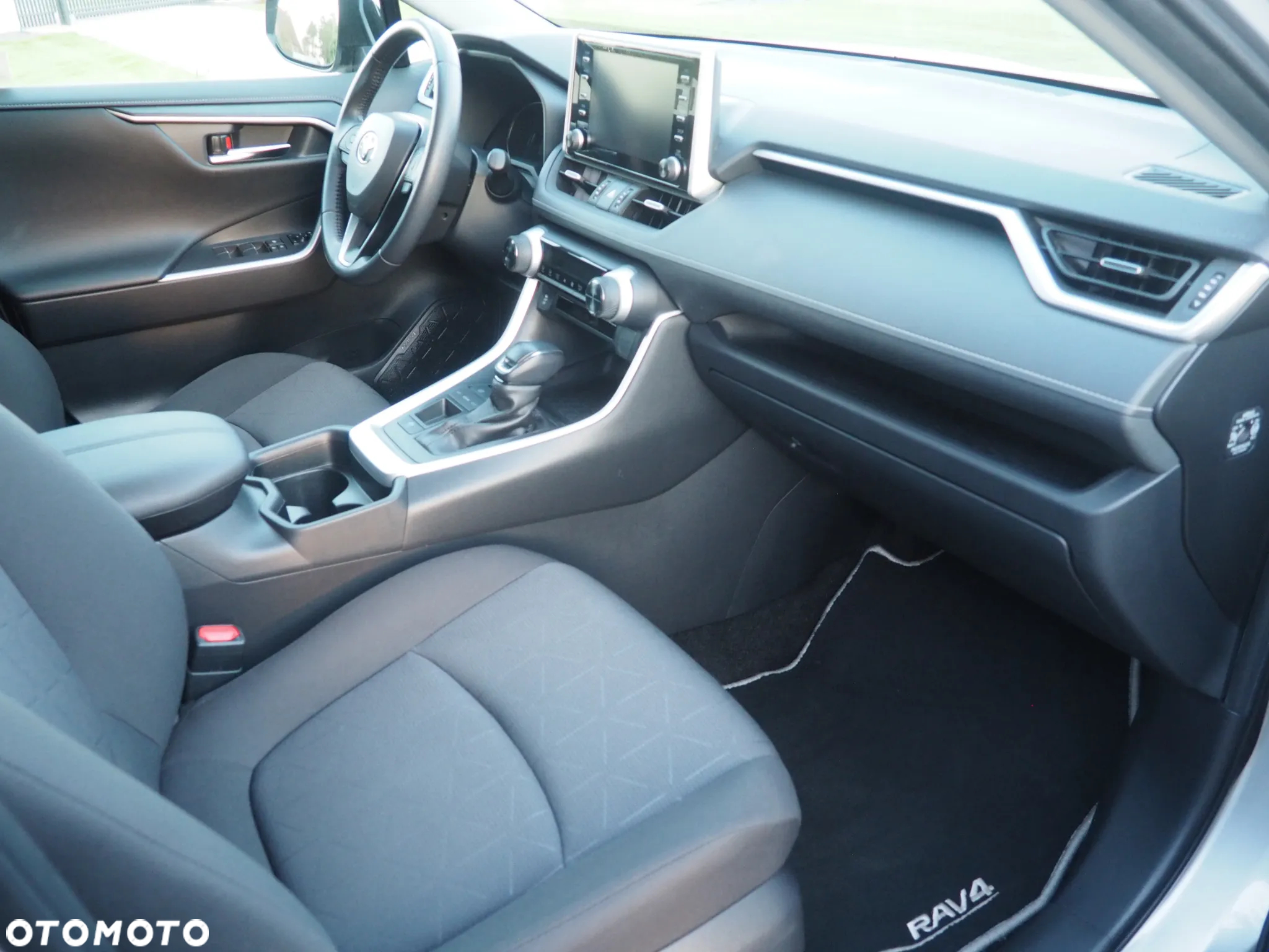 Toyota RAV4 2.5 Hybrid Comfort 4x2 - 35