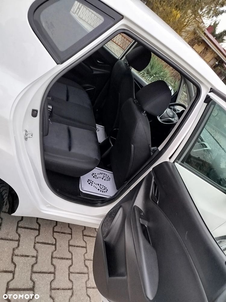 Hyundai ix20 1.4 Fifa World Cup Edition - 18