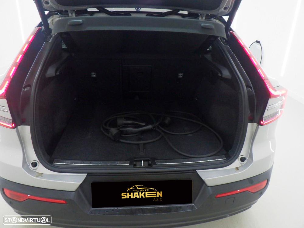 Volvo C40 Recharge Twin Motor Core - 11