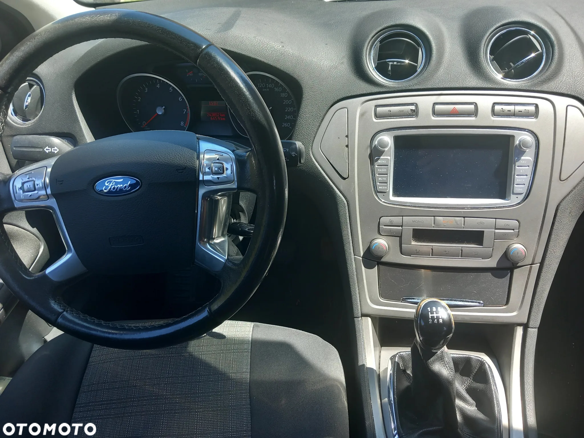 Ford Mondeo - 3