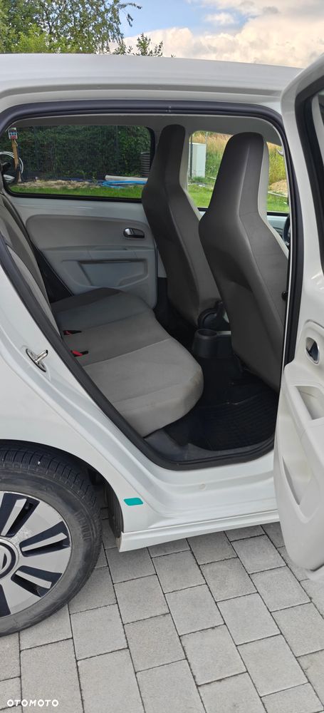 Volkswagen up! e-up - 18
