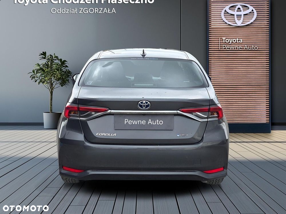 Toyota Corolla 1.8 Hybrid Comfort - 5
