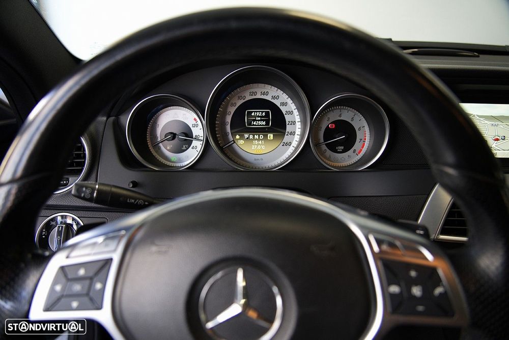 Mercedes-Benz C 180 AMG Line Aut. - 32