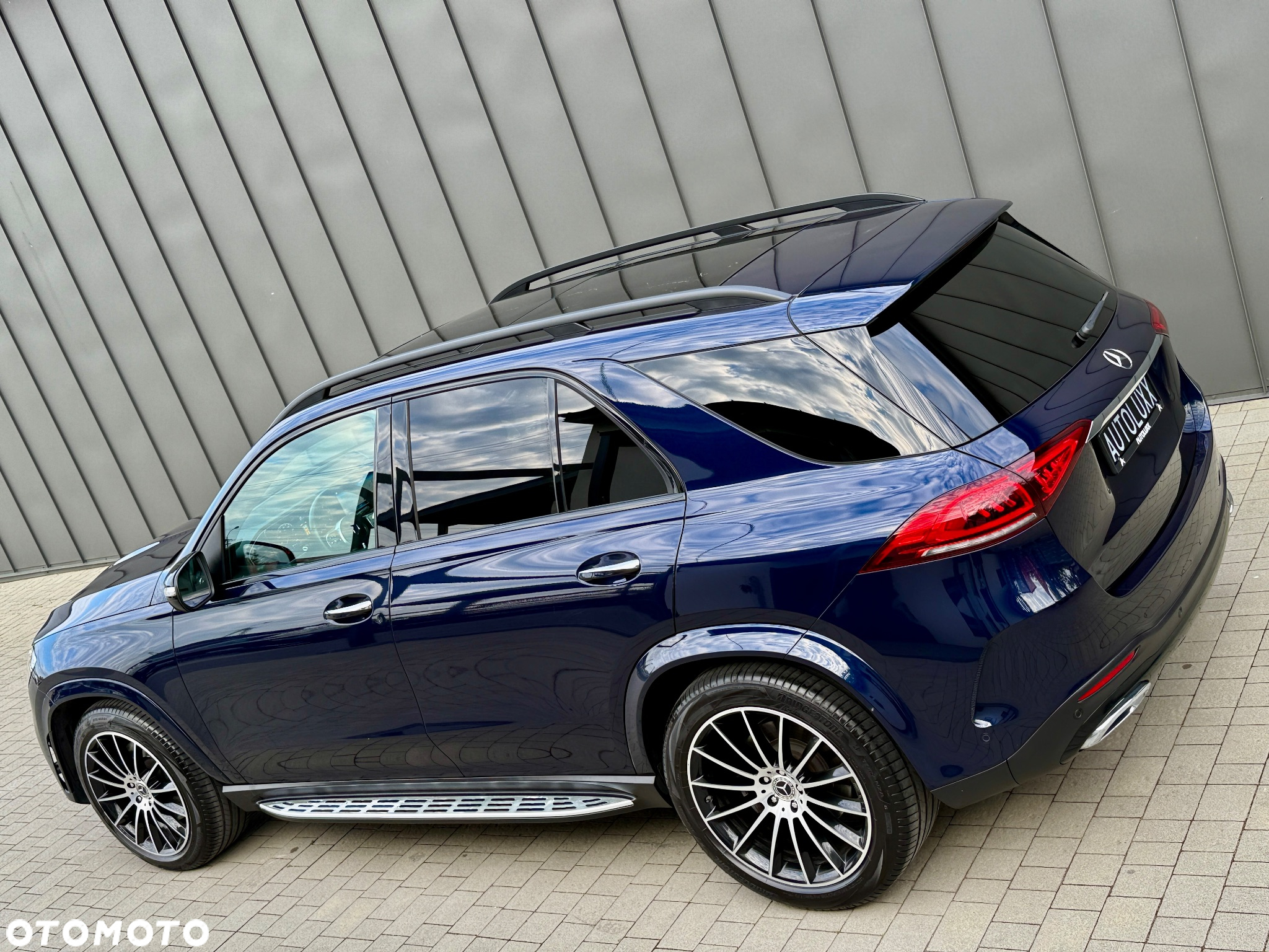 Mercedes-Benz GLE 300 d 4-Matic - 9
