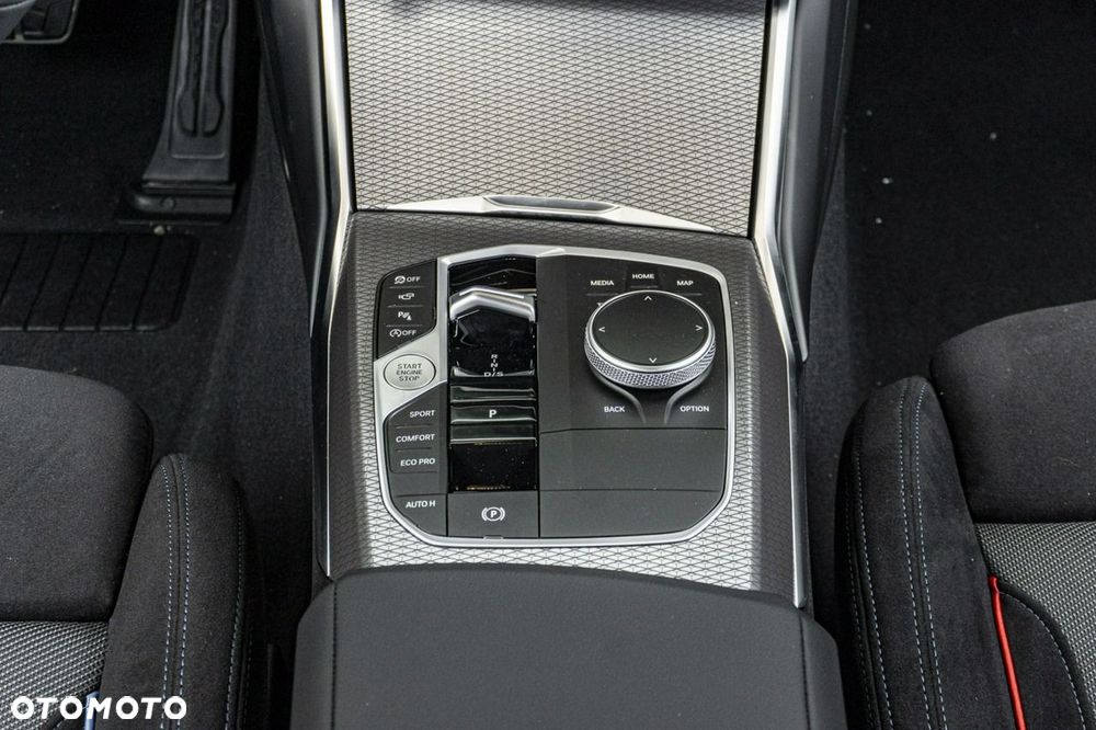 BMW Seria 3 - 24