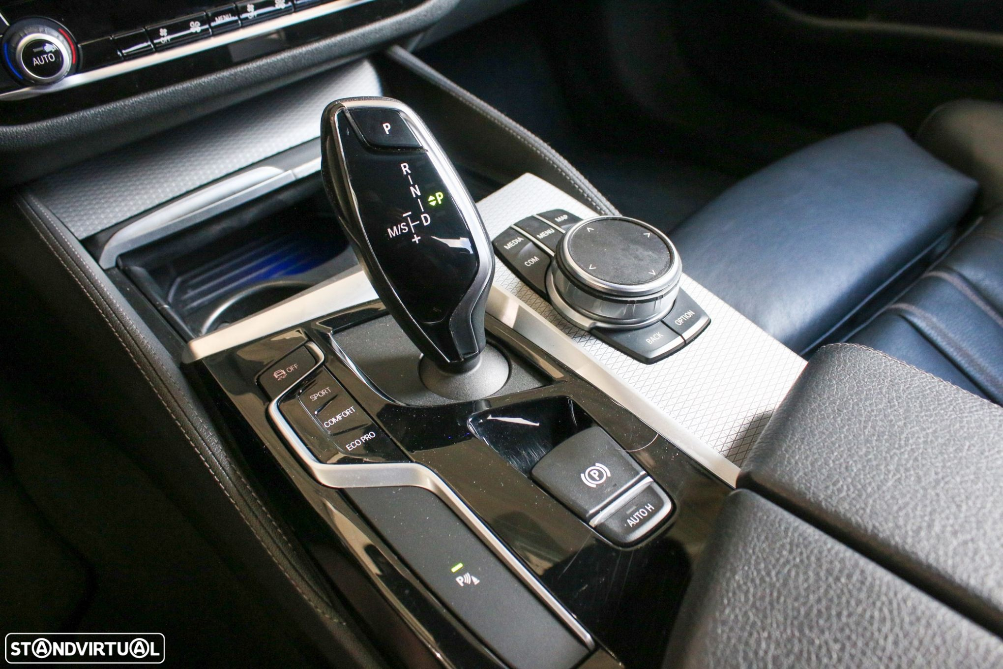 BMW 520 d Pack M Auto - 19