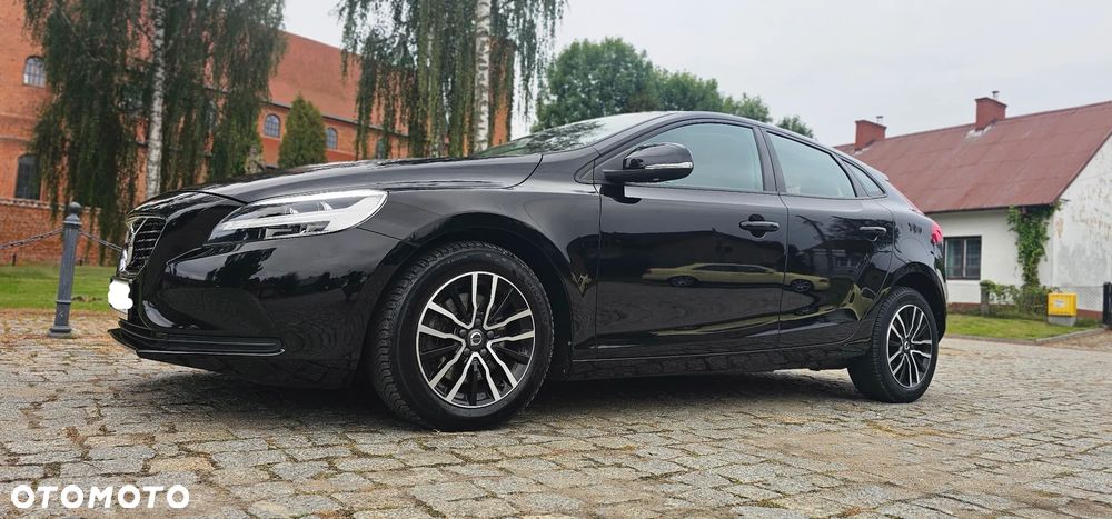 Volvo V40 - 8