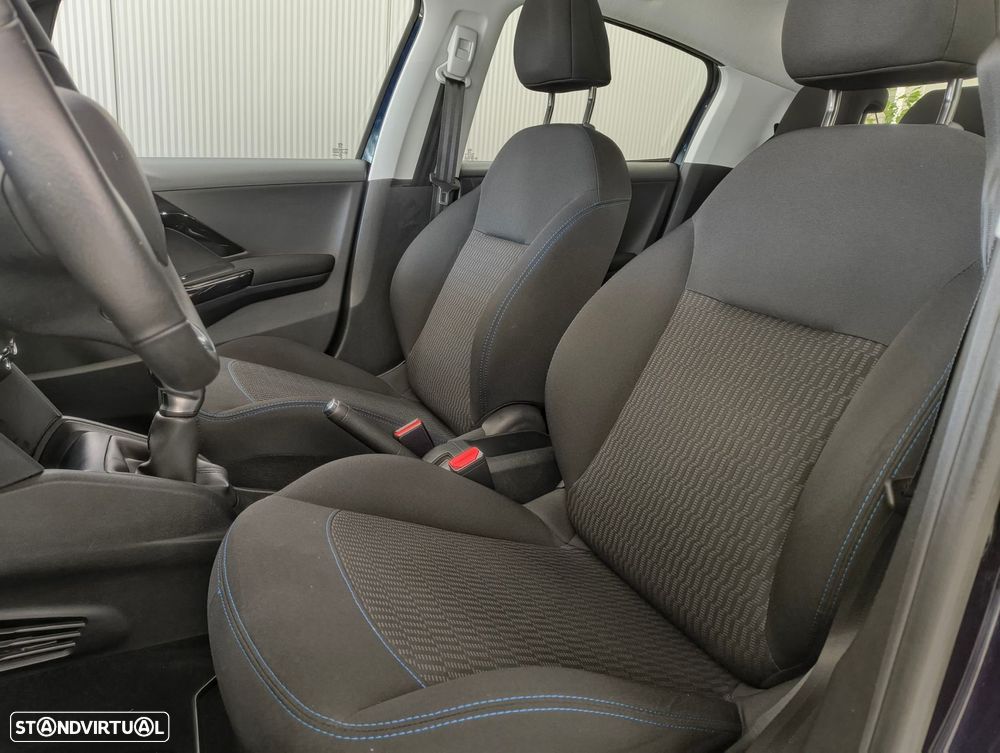 Peugeot 208 1.2 PureTech Signature - 15