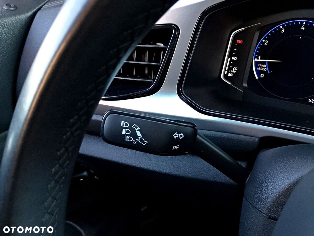 Volkswagen T-Roc 1.0 TSI Life - 20