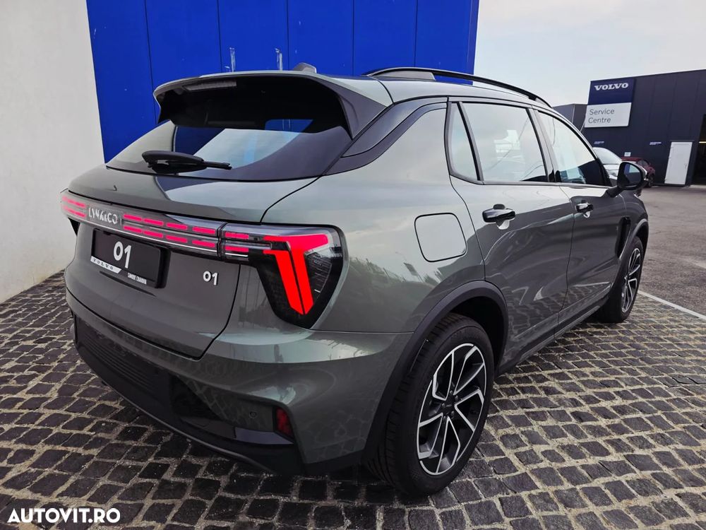 Lynk&Co 01 - 9