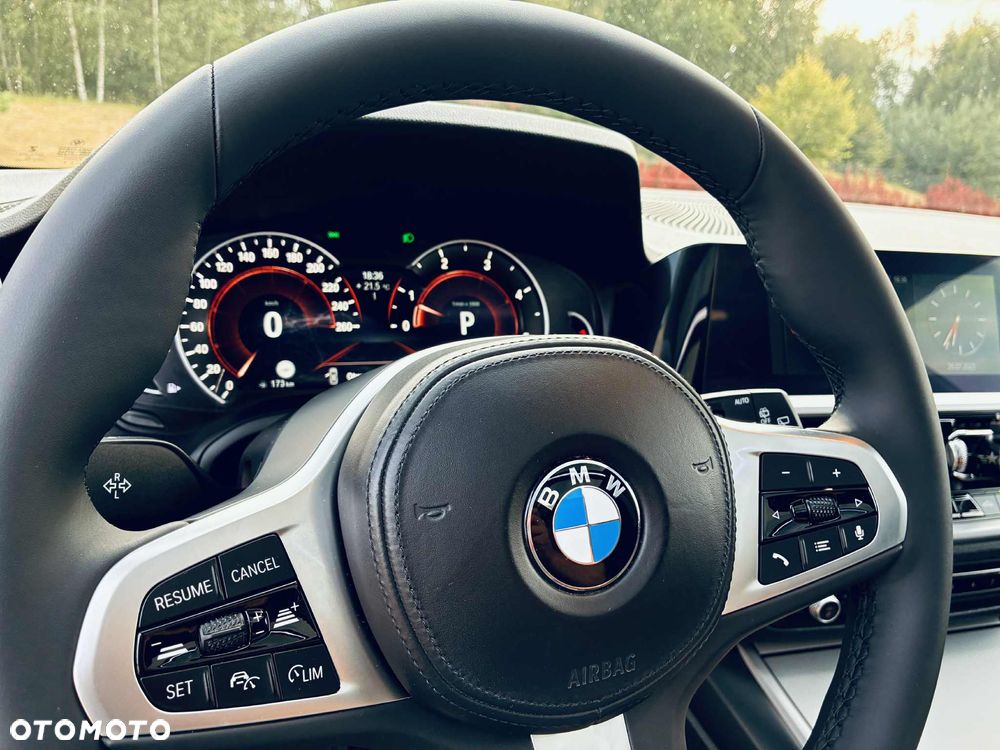 BMW Seria 3 320d - 9