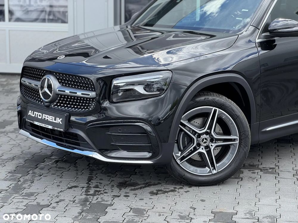 Mercedes-Benz GLB 200 AMG Line 7G-DCT - 3