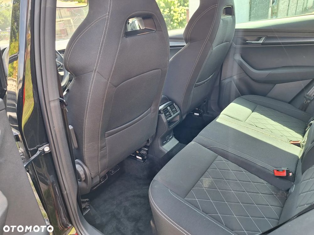 Skoda Karoq 1.5 TSI ACT Sportline - 33
