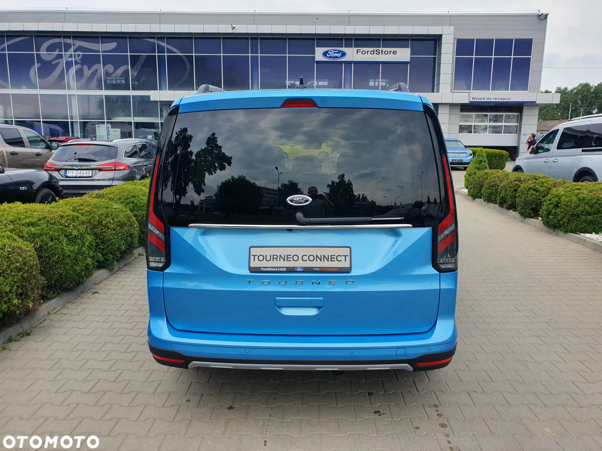 Ford Tourneo Connect Grand 2.0 EcoBlue Active - 4