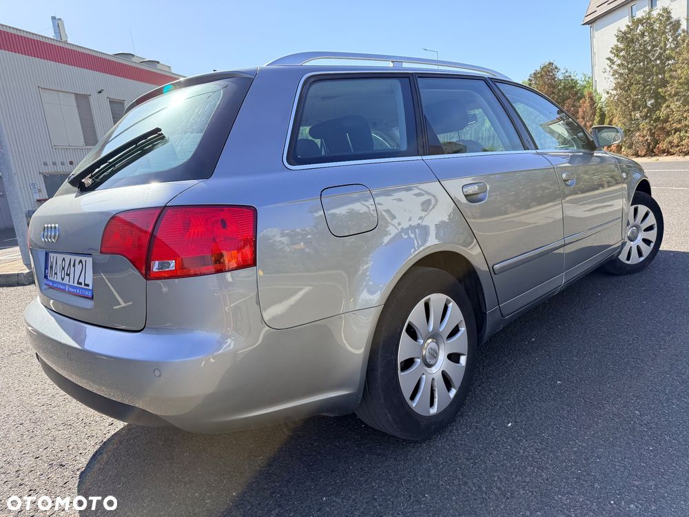 Audi A4 Avant - 6
