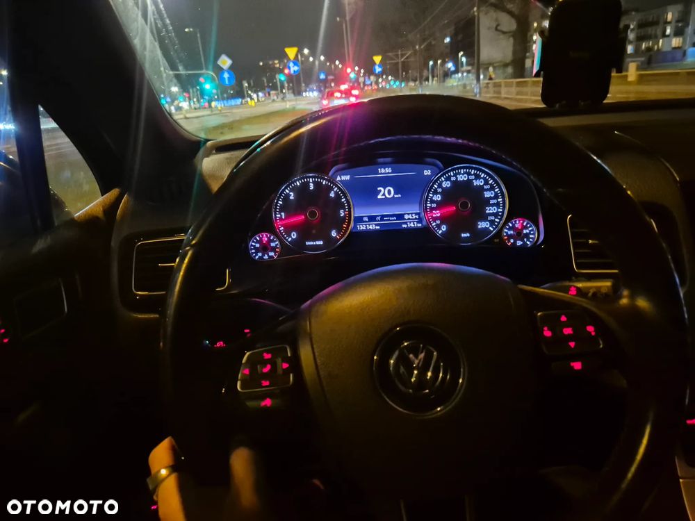 Volkswagen Touareg 4.2 V8 TDI - 19
