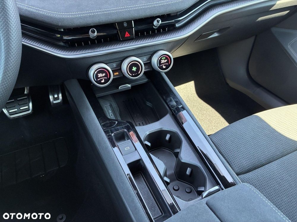 Skoda Superb - 25