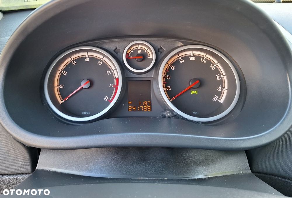 Opel Corsa 1.2 16V - 5