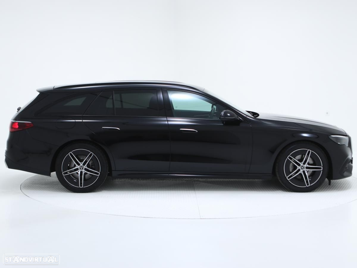 Mercedes-Benz E 300 T 9G-TRONIC AMG Line - 2