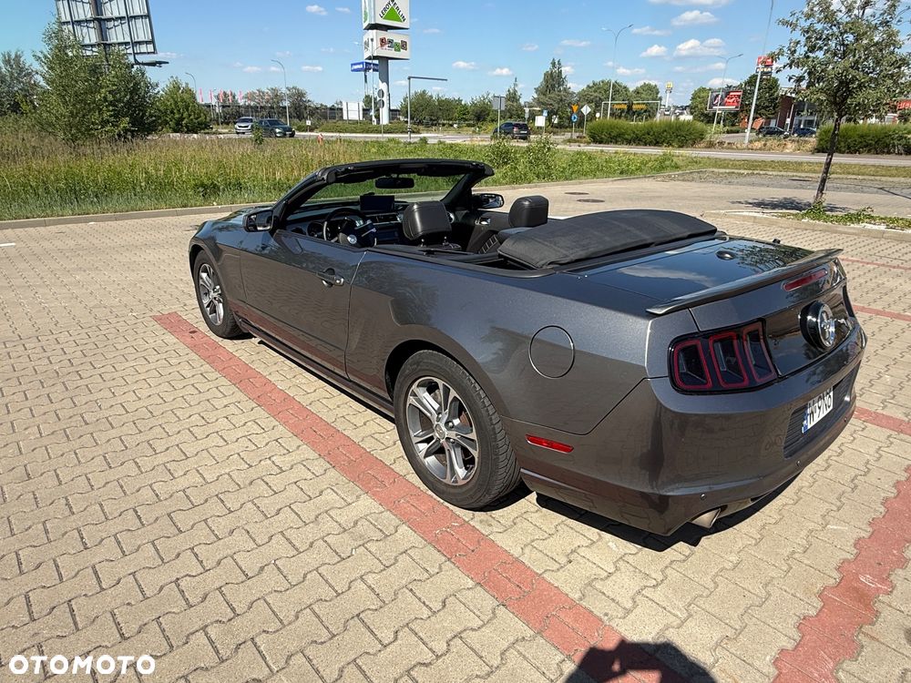 Ford Mustang 3.7 V6 - 16