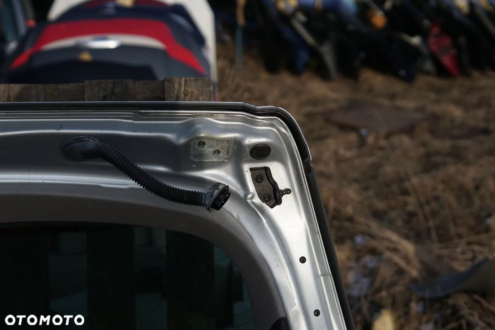 Klapa bagażnika tył Opel Insignia I A Lift Kombi Z189 - 11