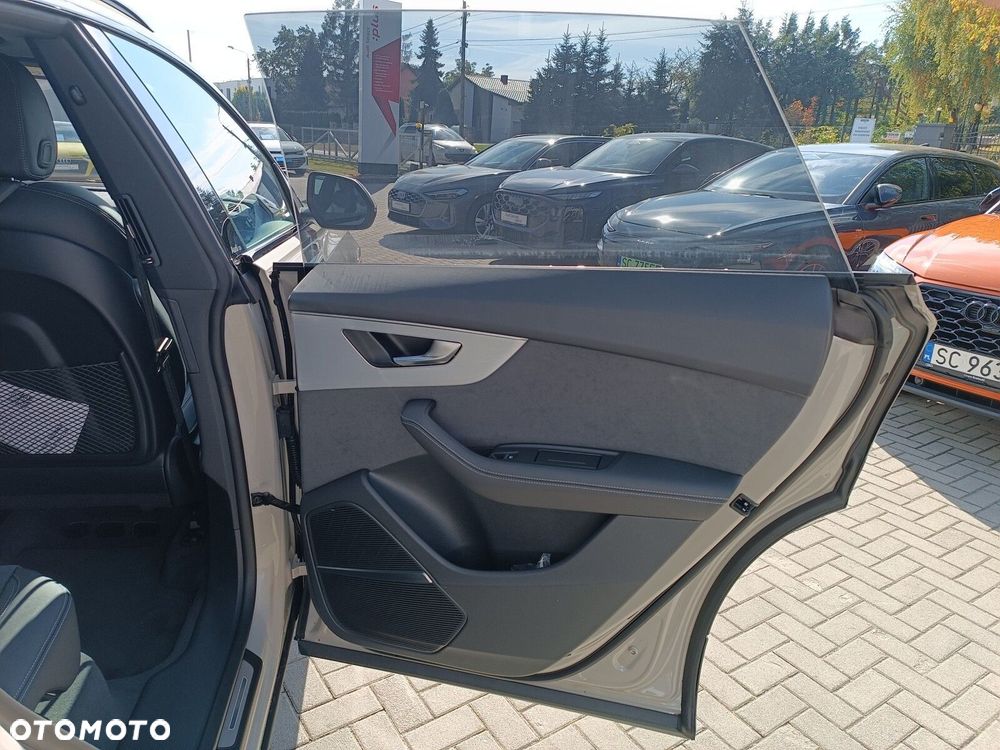 Audi Q8 - 23