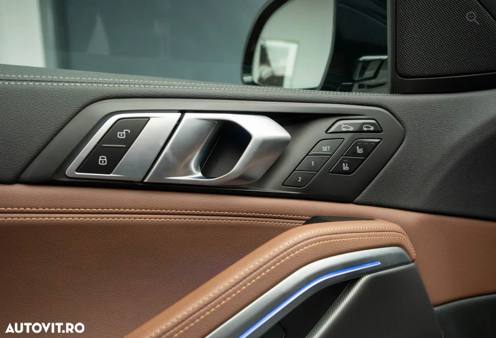 BMW X6 xDrive40i AT MHEV - 13