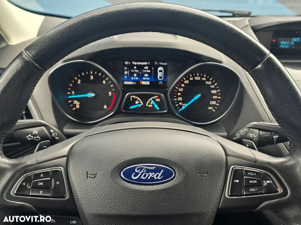 Ford Kuga 2.0 TDCi 4x4 Aut. Trend - 7
