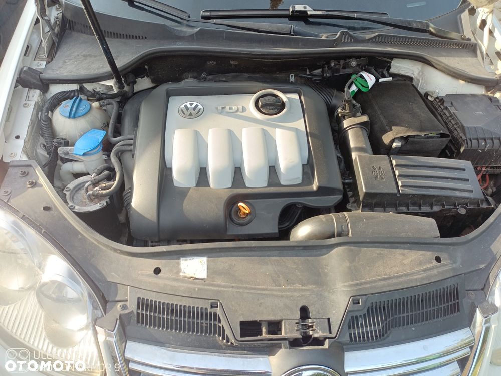 Volkswagen Golf Variant - 8