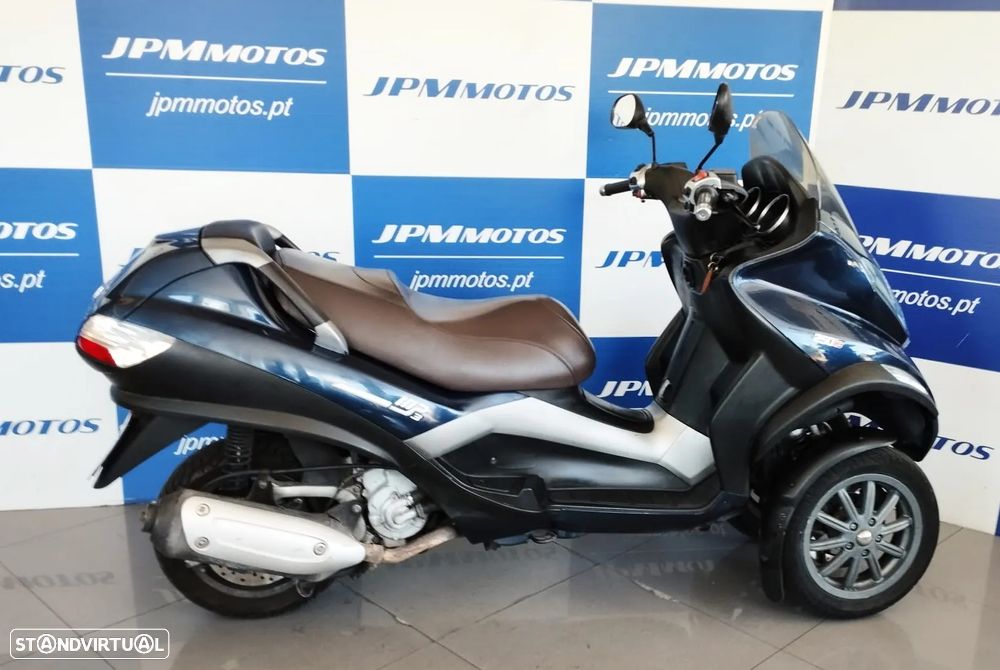 Piaggio MP3 250 IE - 3