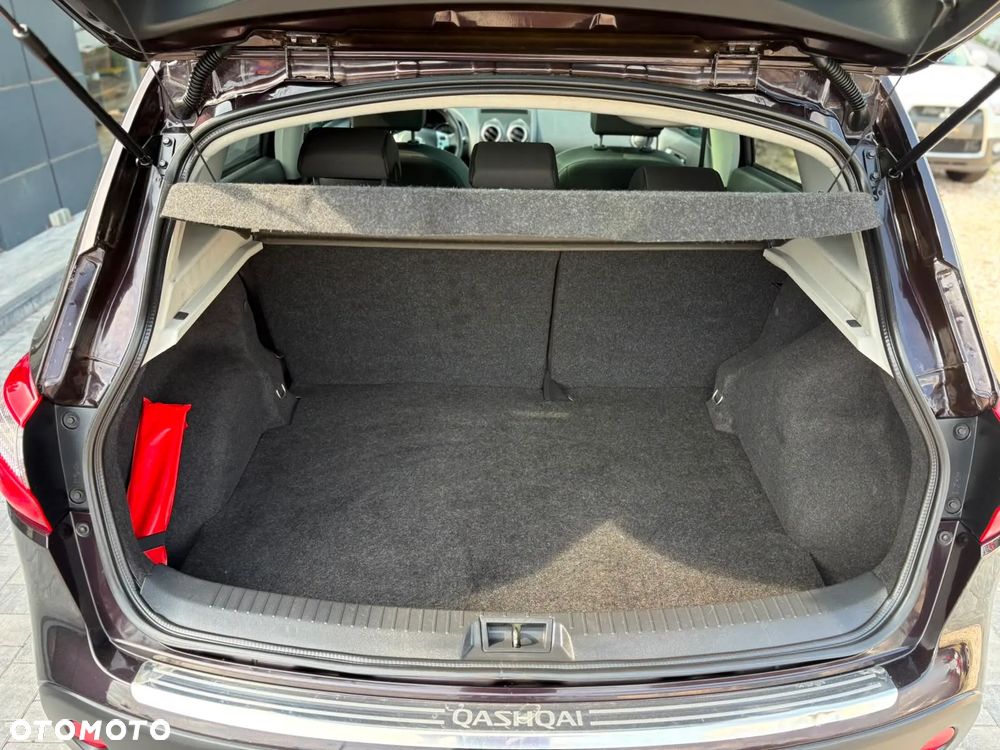 Nissan Qashqai 2.0 Acenta - 16