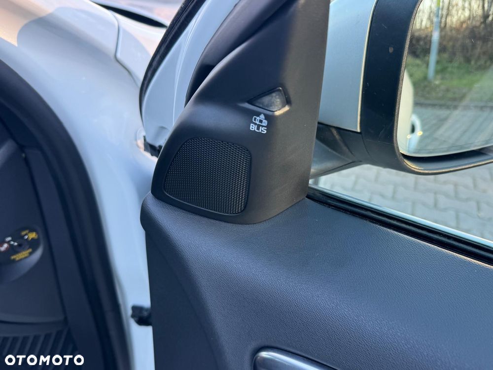 Volvo V60 D4 Drive-E R-Design Summum - 40