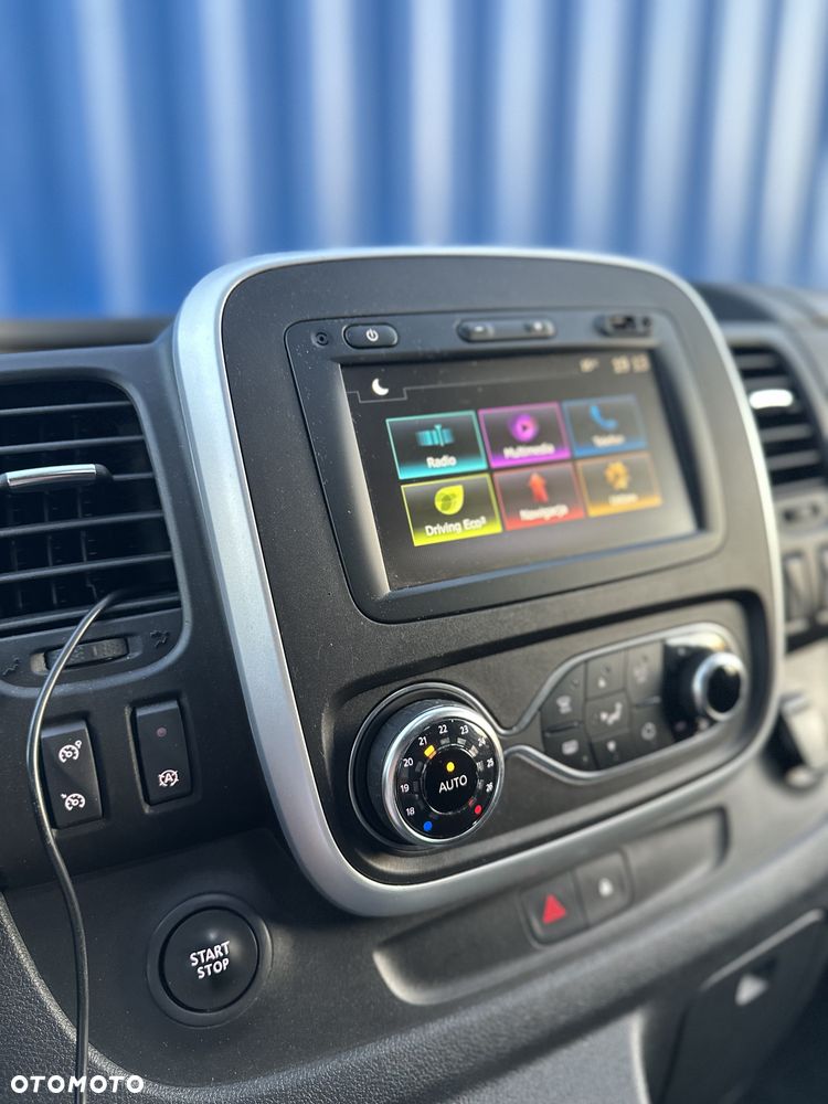 Renault Trafic - 15