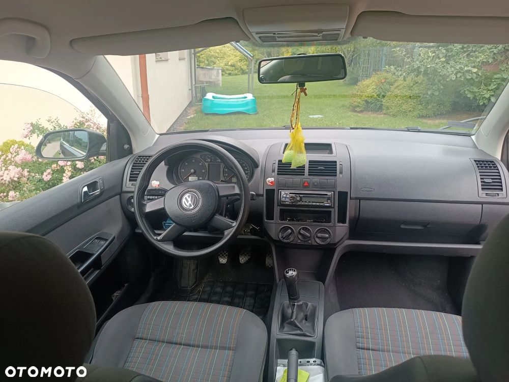 Volkswagen Polo 1.4 TDI Comfortline - 6