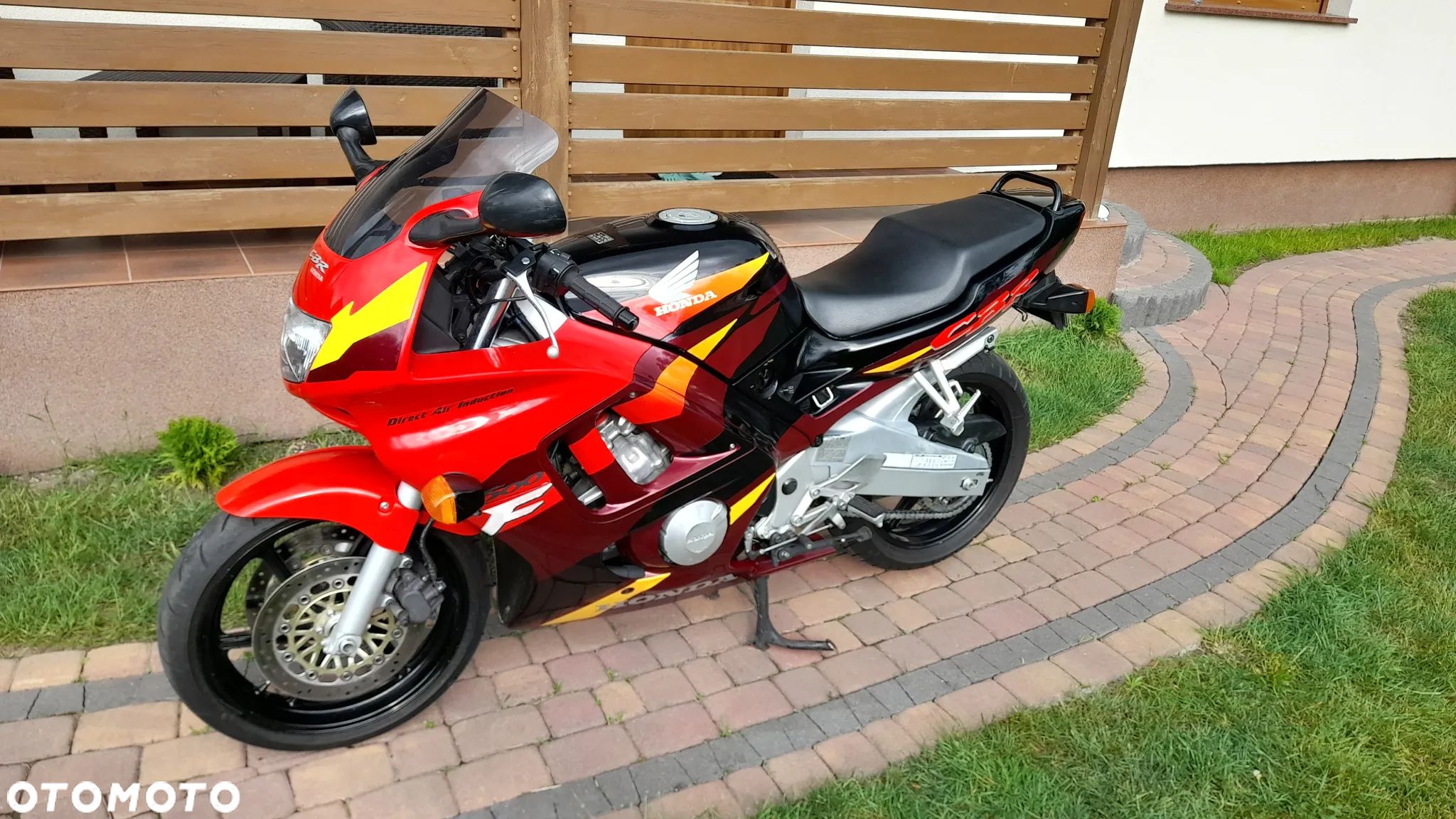 Honda CBR - 1
