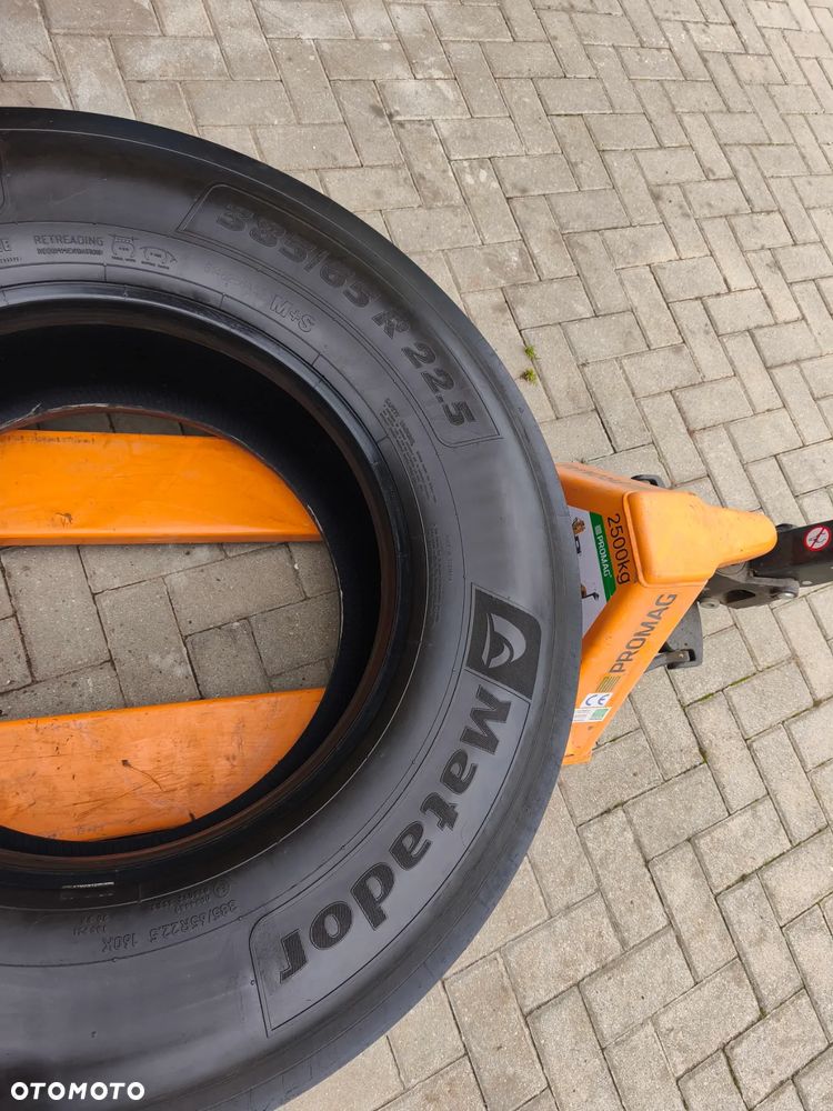 Opony 385/65/22,5 Continental - 2 szt. / Matador - 2 szt. - 4