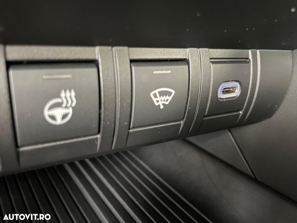 Toyota C-HR 1.8 HEV 140 CP 4x2 CVT Active - 13