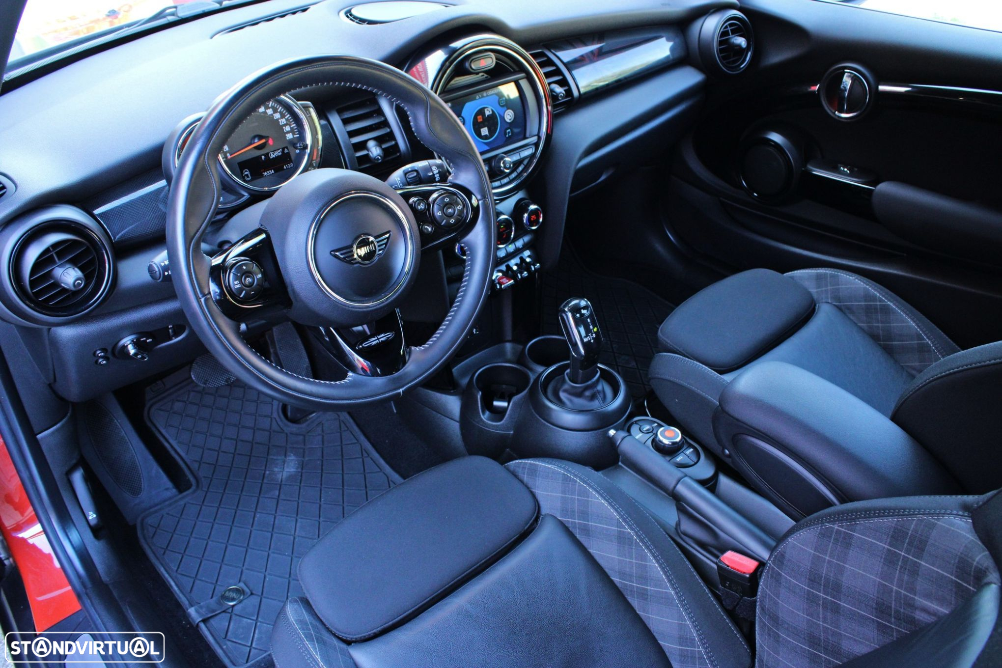 MINI 3 Portas Cooper D Auto - 5