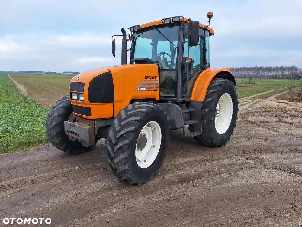 Renault Ares 630 RZ - 1
