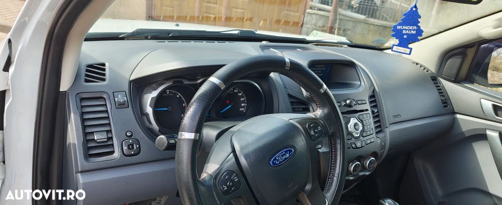 Ford Ranger 4x4 Cabina Dubla WILDTRACK Aut. - 14