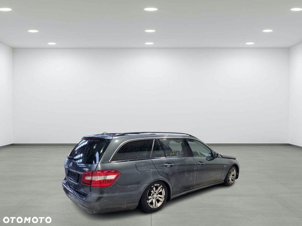Mercedes-Benz Klasa E 220 BlueTEC 7G-TRONIC Avantgarde - 3