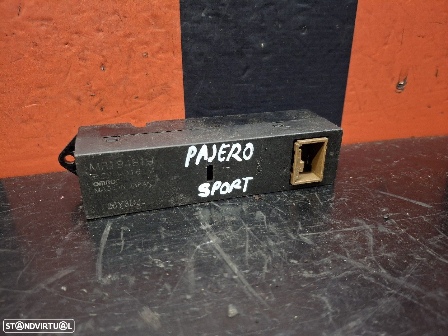 Interruptor De Vidros Frente Direito Mitsubishi Pajero Sport I (K7_, K - 2
