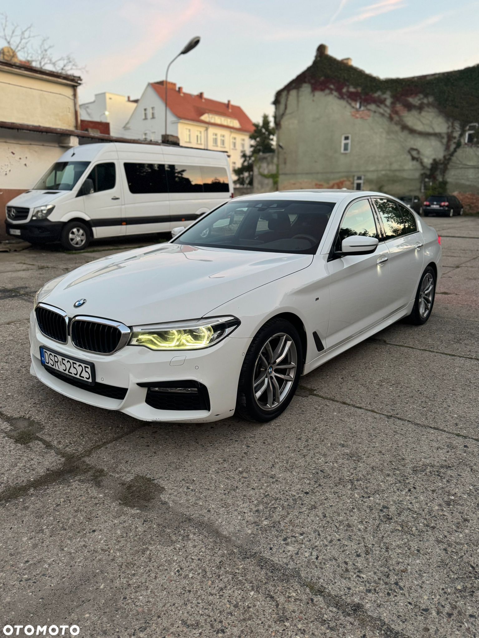 BMW Seria 5 520d xDrive M Sport sport - 1
