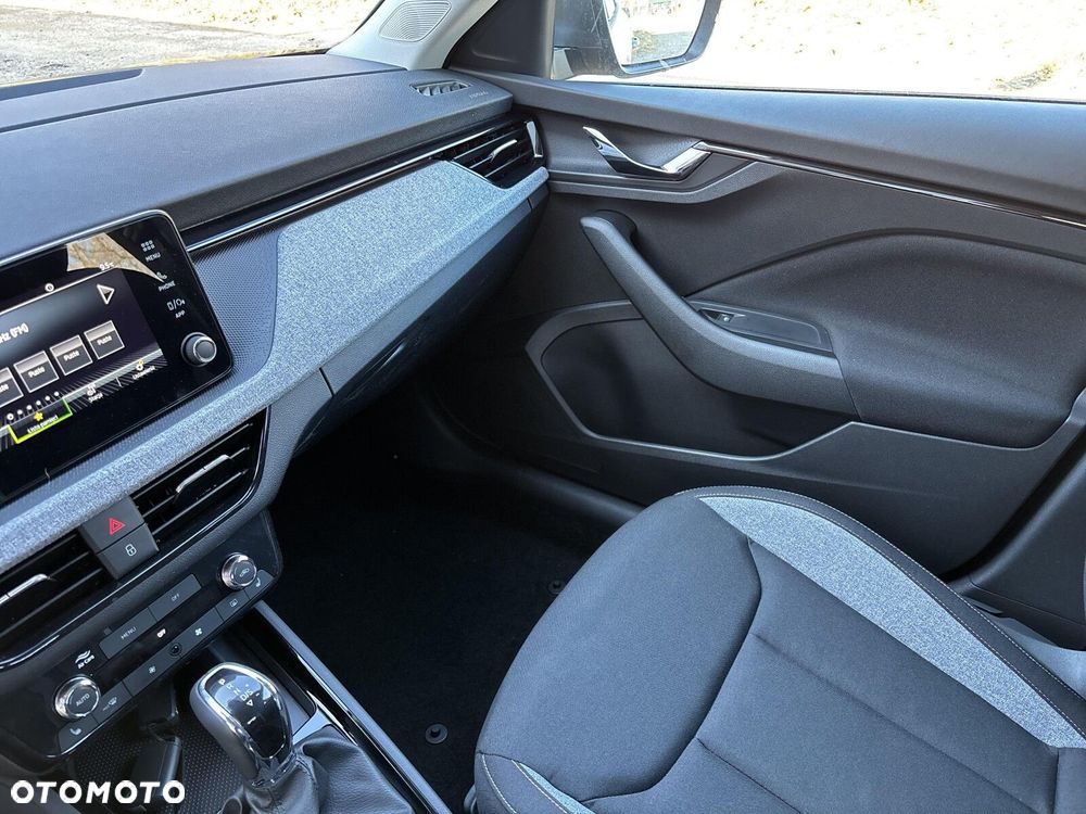 Skoda Kamiq 1.0 TSI Edition 130 DSG - 28