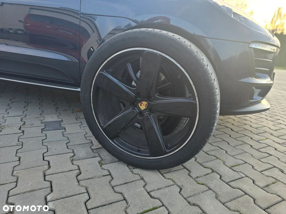 Porsche Macan - 22