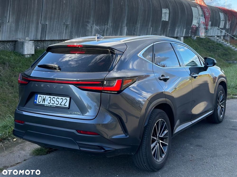Lexus NX 350h Business AWD