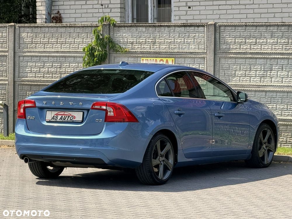Volvo S60 D3 Summum - 37