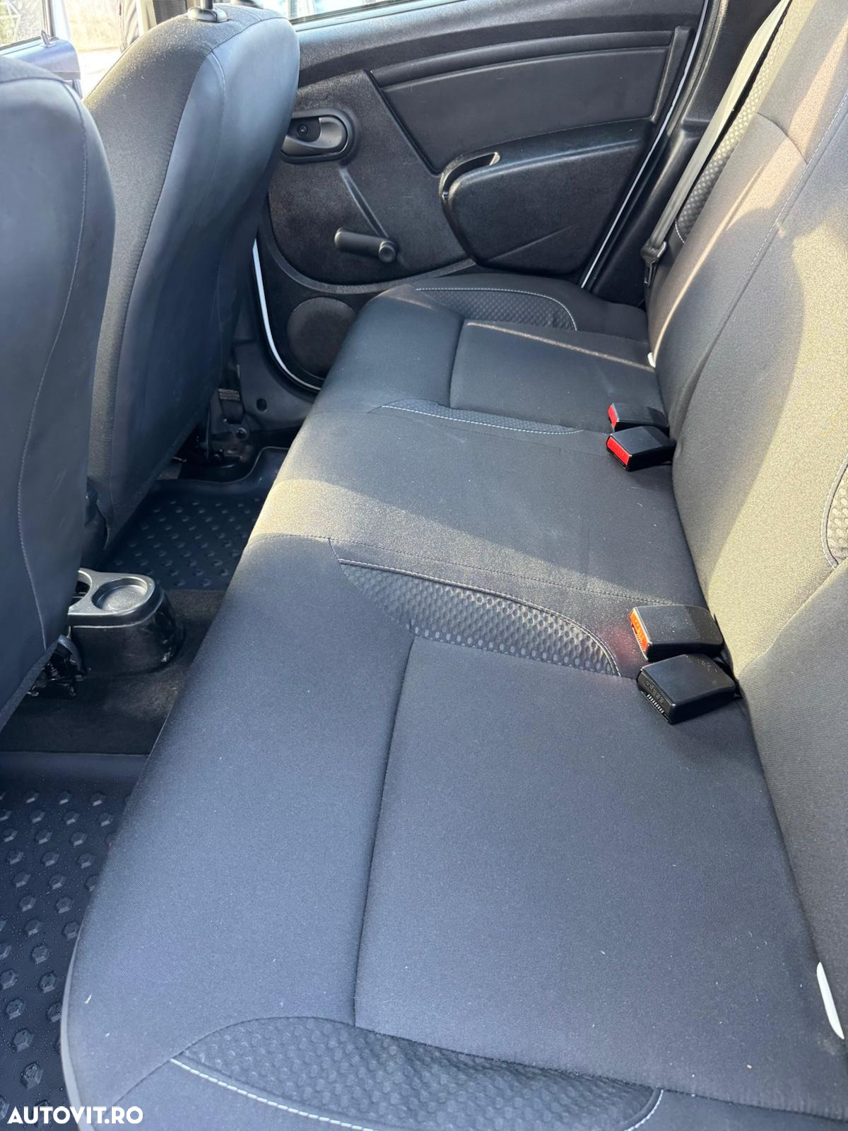 Dacia Duster 1.5 dCi 4x2 Ambiance - 4