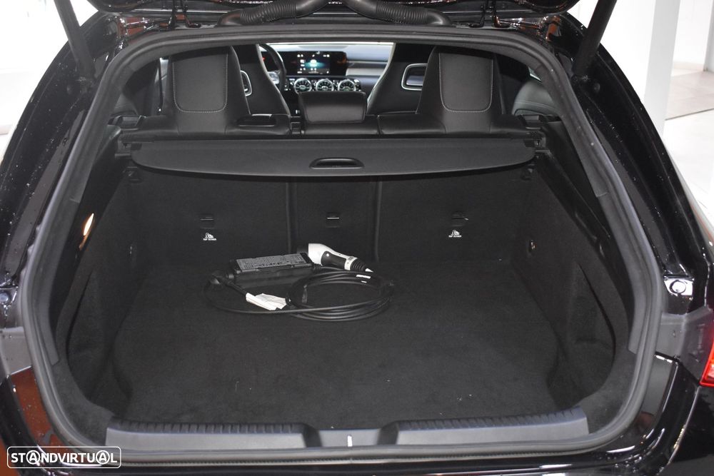 Mercedes-Benz CLA 250 - 54