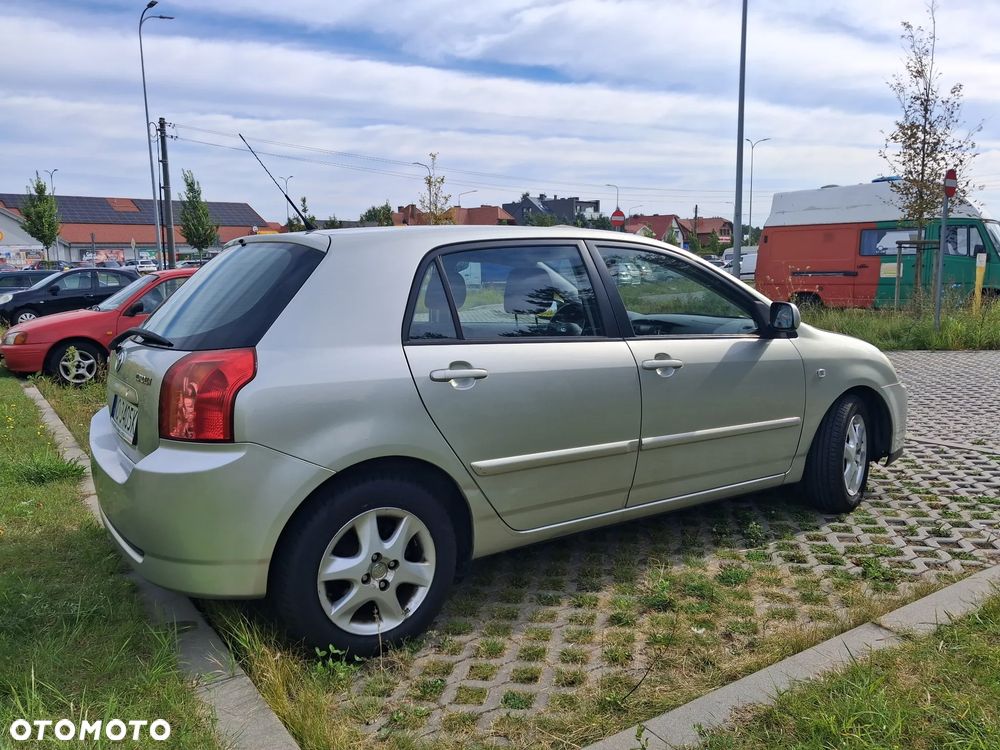 Toyota Corolla 1.4 VVT-i - 6